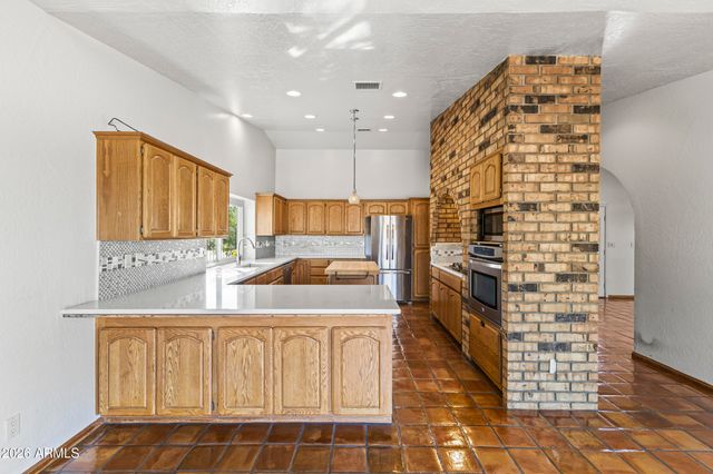 6522 E LONESOME Trail, Cave Creek, AZ 85331