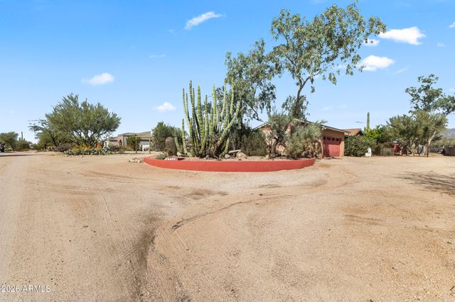 6522 E LONESOME Trail, Cave Creek, AZ 85331