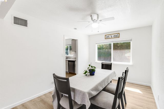 335 Pepper Dr, Vallejo, CA 94589