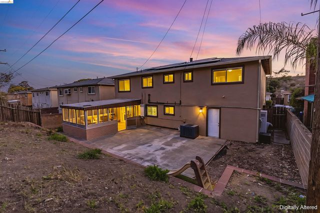 335 Pepper Dr, Vallejo, CA 94589