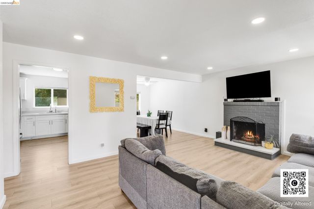 335 Pepper Dr, Vallejo, CA 94589