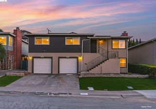 335 Pepper Dr, Vallejo, CA 94589