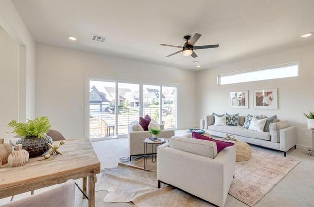 3441 Piedmont Way, Edmond, OK 73034