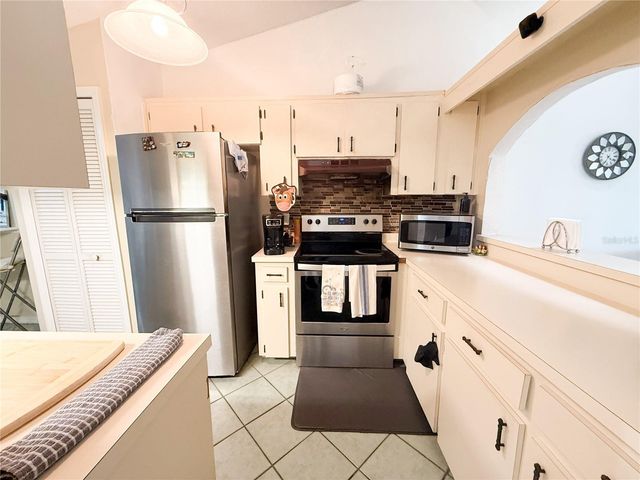 7800 RICHWOOD DRIVE, Orlando, FL 32825