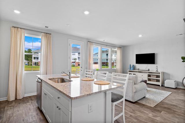 134 Cypress Hollow Dr., Little River, SC 29566