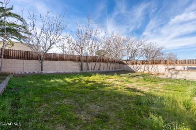 42129 Madison Court, Lancaster, CA 93536