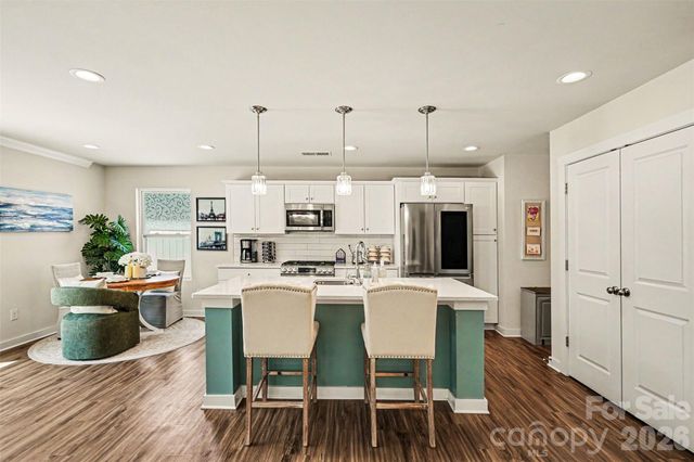 3623 Hayden Drive, Charlotte, NC 28269