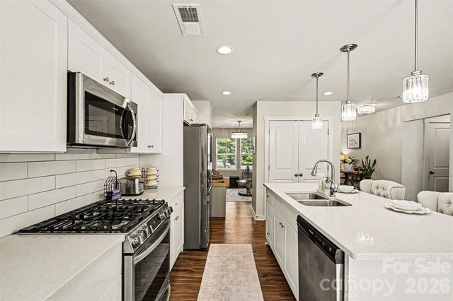 3623 Hayden Drive, Charlotte, NC 28269