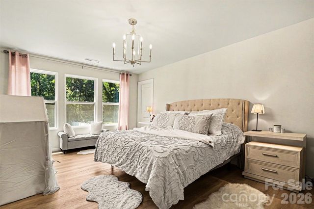 3623 Hayden Drive, Charlotte, NC 28269