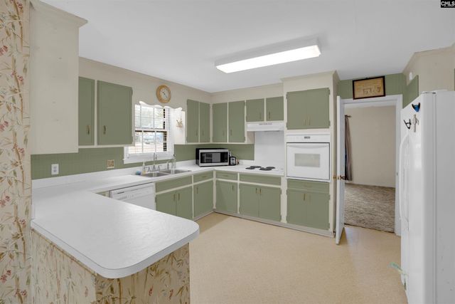 1417 S Woodstream Road, Columbia, SC 29212