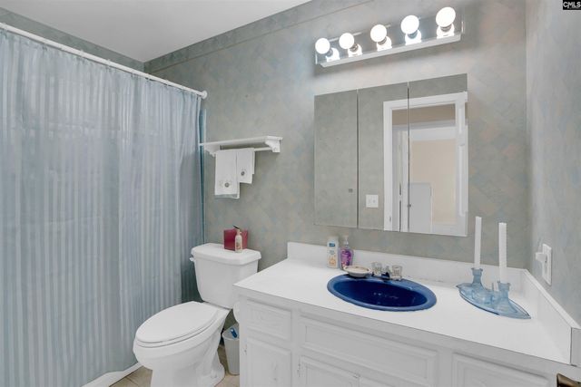 1417 S Woodstream Road, Columbia, SC 29212