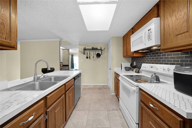 4601 Las Hadas, Mesquite, TX 75150