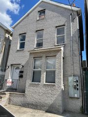 522 Mulberry St, Newark City, NJ 07114