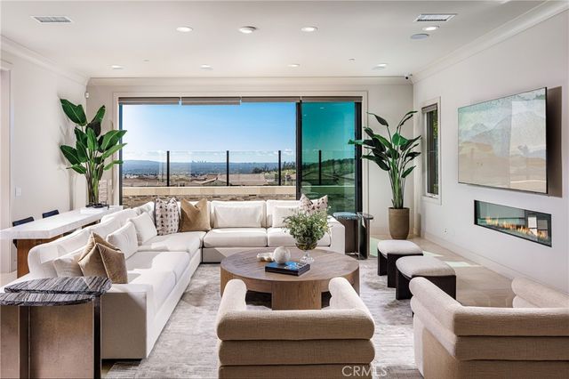 170 Leafy Pass, Irvine, CA 92602