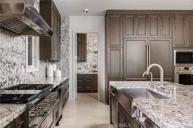 170 Leafy Pass, Irvine, CA 92602