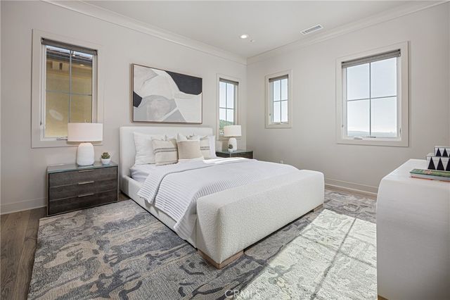 170 Leafy Pass, Irvine, CA 92602