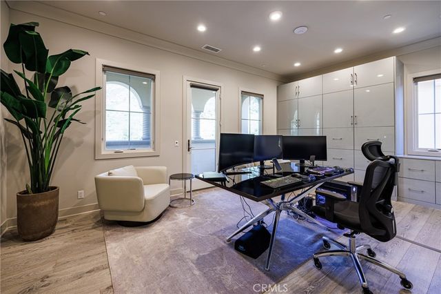 170 Leafy Pass, Irvine, CA 92602