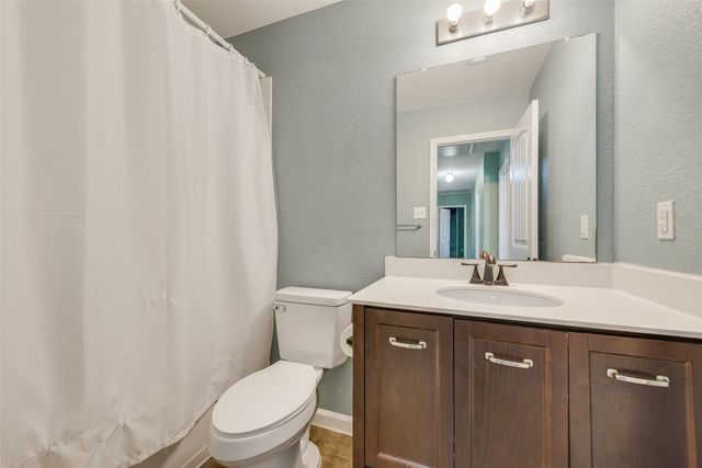 300 Dye Drive, Royse City, TX 75189