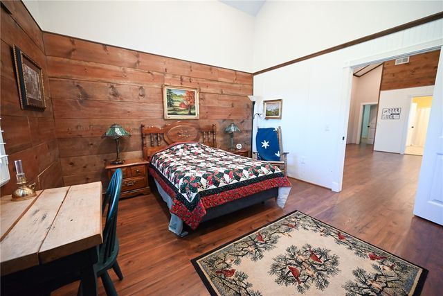 1395 County Road 403, Berryville, AR 72616