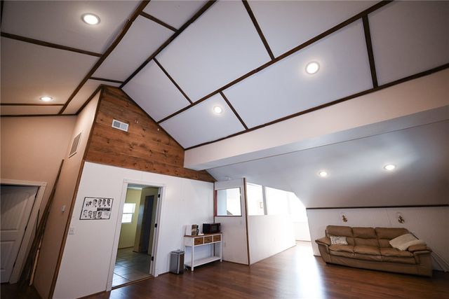 1395 County Road 403, Berryville, AR 72616