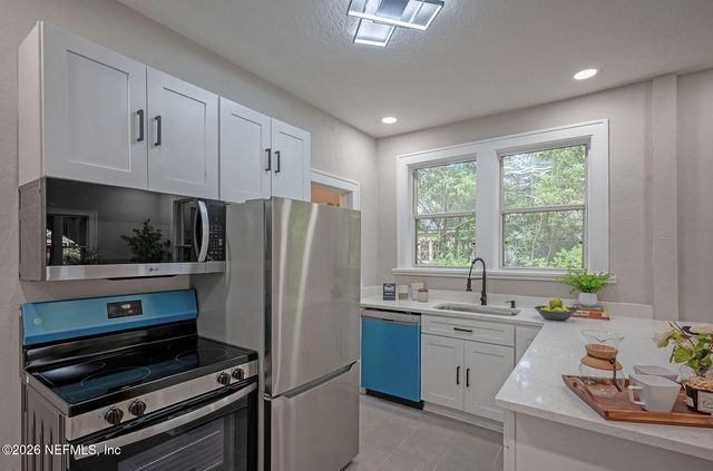 2893 DOWNING Street, Jacksonville, FL 32205