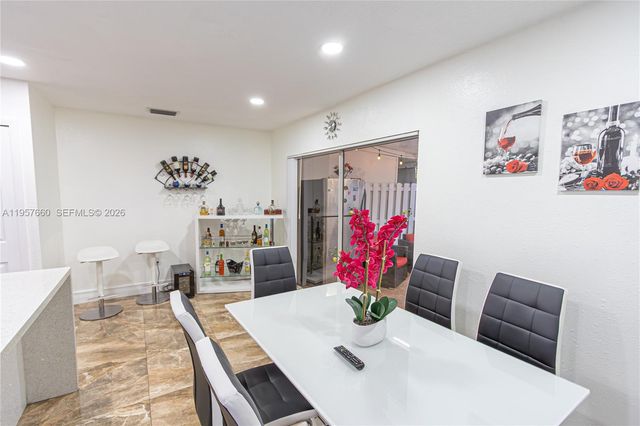 6217 SW 128th Pl, Miami, FL 33183