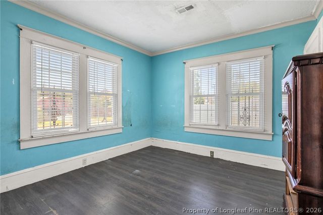 305 E 11th Street, Lumberton, NC 28358