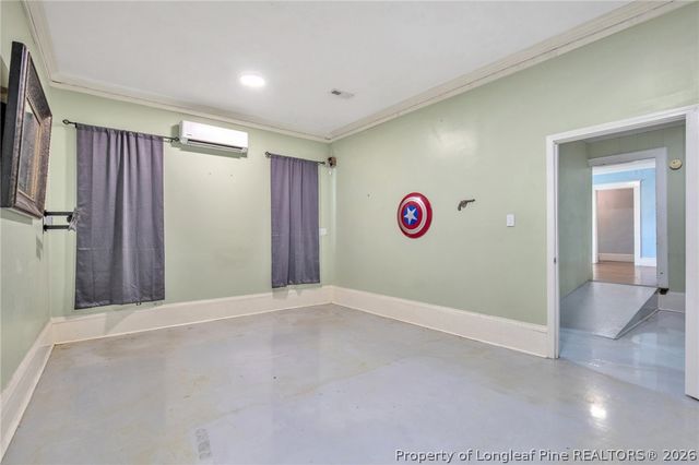 305 E 11th Street, Lumberton, NC 28358