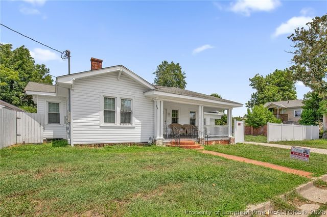 305 E 11th Street, Lumberton, NC 28358