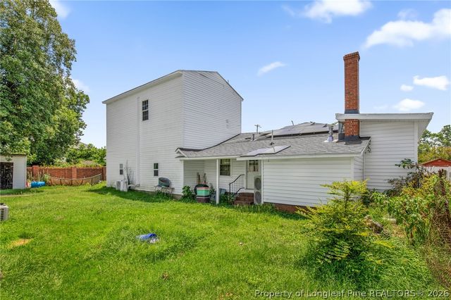 305 E 11th Street, Lumberton, NC 28358