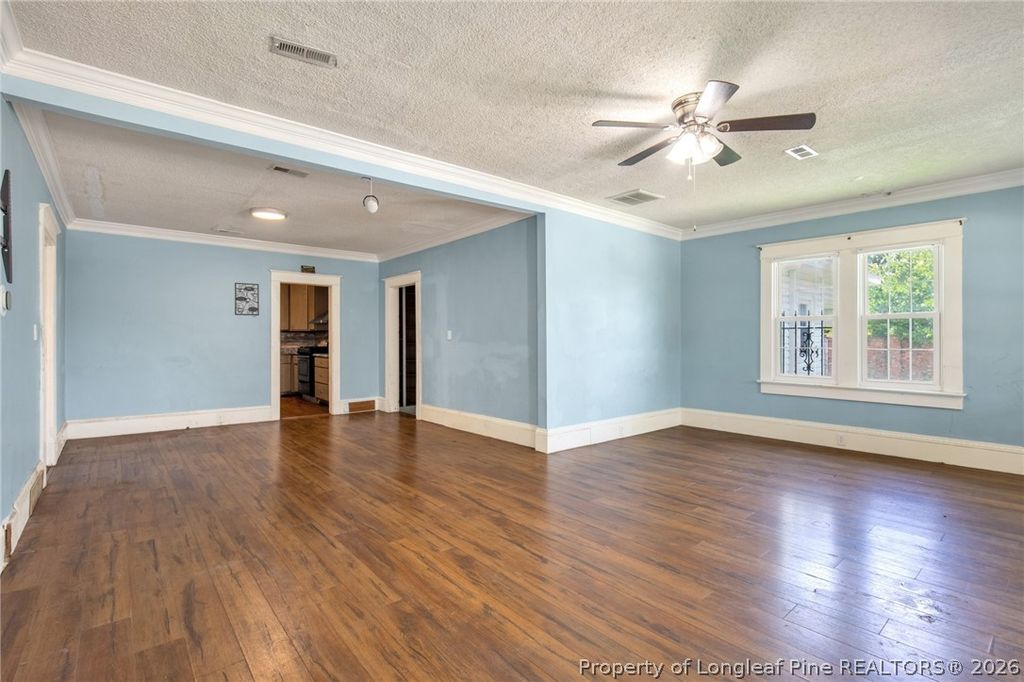 305 E 11th Street, Lumberton, NC 28358 — photo 8