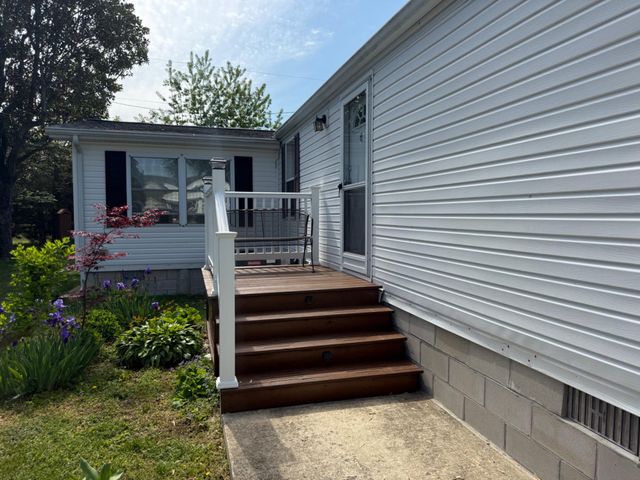 18017 HOWARD DR, Rehoboth Beach, DE 19971