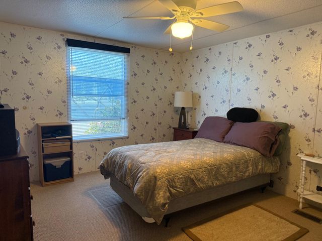 18017 HOWARD DR, Rehoboth Beach, DE 19971
