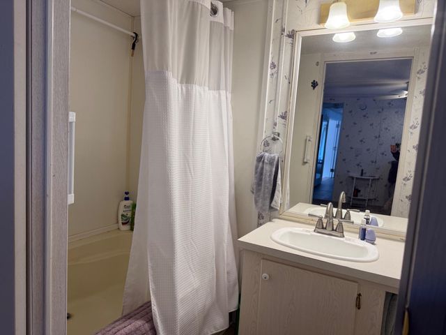 18017 HOWARD DR, Rehoboth Beach, DE 19971