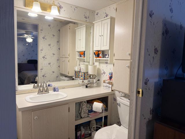 18017 HOWARD DR, Rehoboth Beach, DE 19971