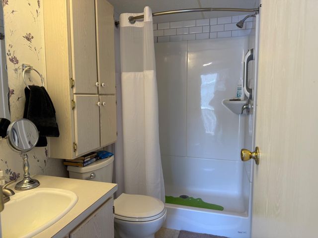 18017 HOWARD DR, Rehoboth Beach, DE 19971