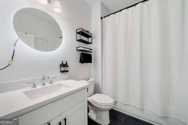 3230 Rockbridge Road, Avondale Estates, GA 30002