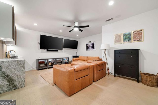 3230 Rockbridge Road, Avondale Estates, GA 30002