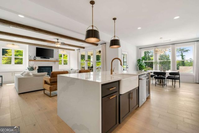 3230 Rockbridge Road, Avondale Estates, GA 30002