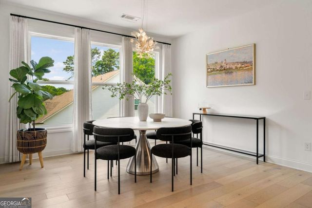 3230 Rockbridge Road, Avondale Estates, GA 30002