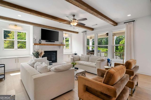 3230 Rockbridge Road, Avondale Estates, GA 30002