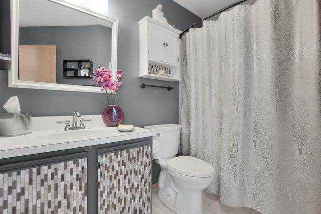 5613 Villa Gates Drive, 9, Hilliard, OH 43026