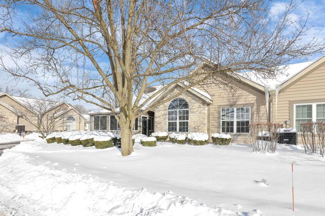 5613 Villa Gates Drive, 9, Hilliard, OH 43026