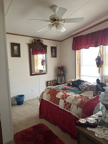 1000 W 1st, Crane, TX 79731