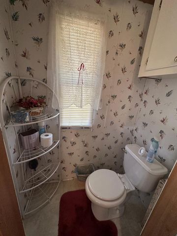 1000 W 1st, Crane, TX 79731