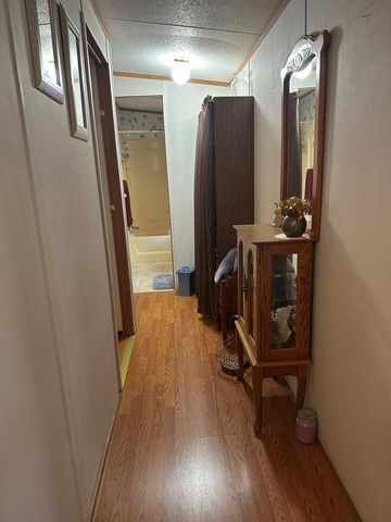 1000 W 1st, Crane, TX 79731