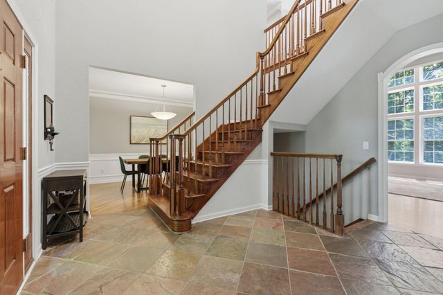 50905 Persimmon Drive, South Bend, IN 46628