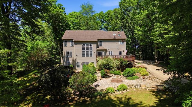 50905 Persimmon Drive, South Bend, IN 46628