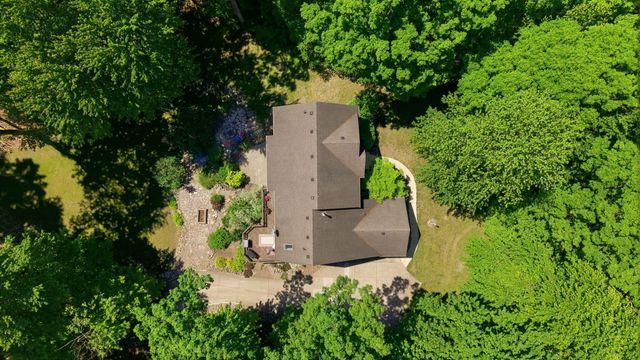 50905 Persimmon Drive, South Bend, IN 46628