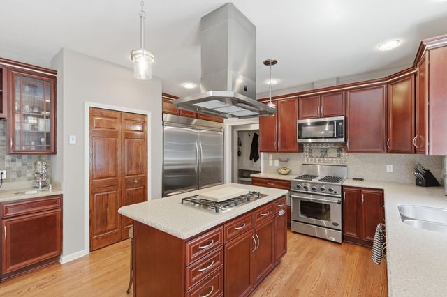 50905 Persimmon Drive, South Bend, IN 46628